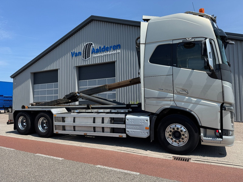 Volvo FH16 750 6x2, VDL 21 Ton Haak New Volvo Engine 760.000 km - Hákový nosič kontejnerů: obrázek 2 Volvo FH16 750 6x2, VDL 21 Ton Haak New Volvo Engine 760.000 km - Hákový nosič kontejnerů: obrázek 2