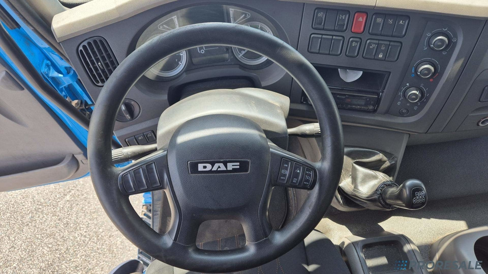 Plachtový nákladní auto DAF LF 260 FA EURO 6 valník s plachtou + hydraulické čelo - prodejné jen s přívěsem GTS P0471Z - cena je za celou soupravu: obrázek 6