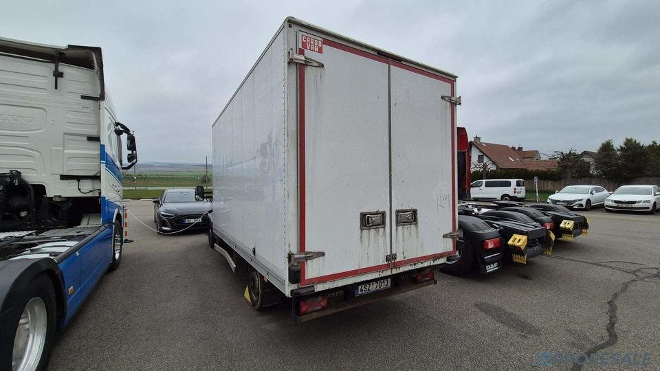 IVECO DAILY 35S16 skříň - 8 palet - Dodávka skřín: obrázek 3 IVECO DAILY 35S16 skříň - 8 palet - Dodávka skřín: obrázek 3