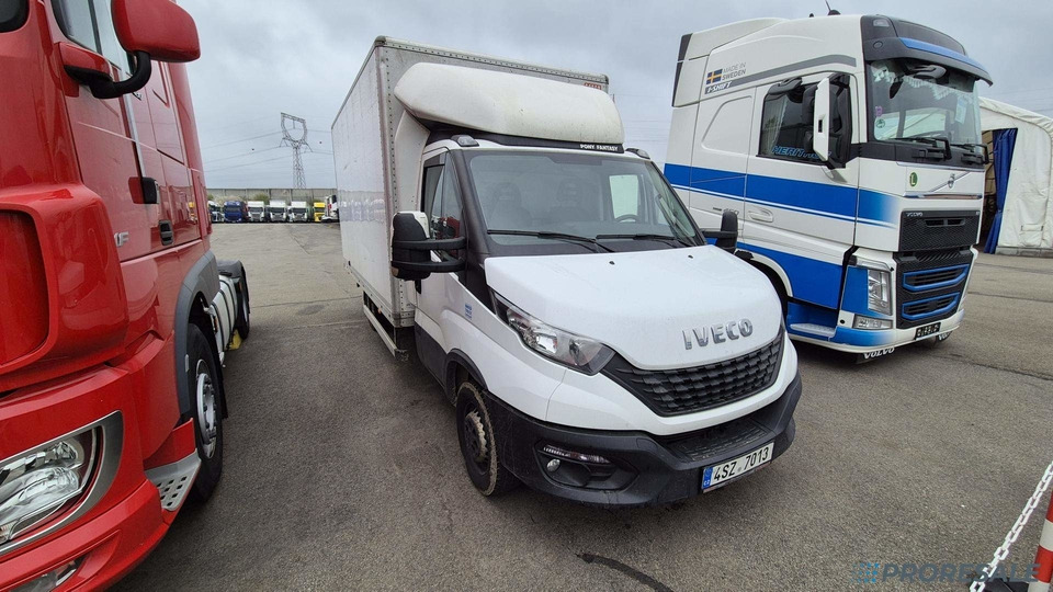 IVECO DAILY 35S16 skříň - 8 palet - Dodávka skřín: obrázek 1 IVECO DAILY 35S16 skříň - 8 palet - Dodávka skřín: obrázek 1