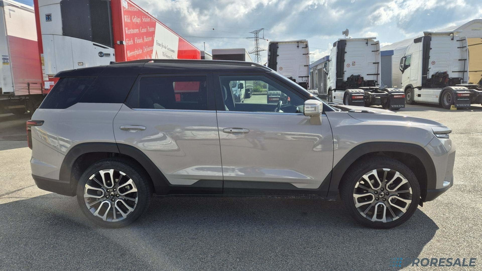 OSTATNÍ SSANGYONG TORRES CWJ 1,5 i 120 kW - Osobní auto: obrázek 4 OSTATNÍ SSANGYONG TORRES CWJ 1,5 i 120 kW - Osobní auto: obrázek 4