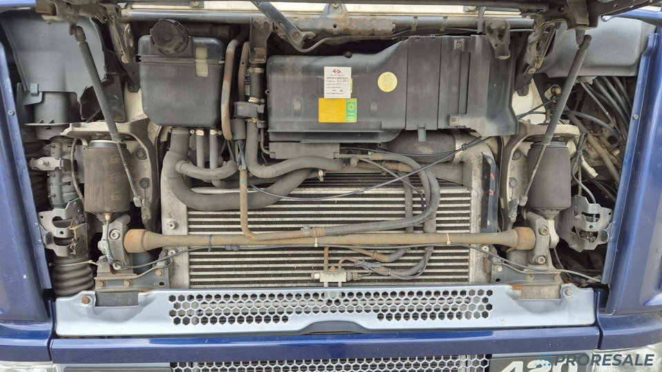 Skříňový nákladní auto SCANIA R124 LB 6X2 EURO 3 - skříňový + hydraulické čelo: obrázek 10