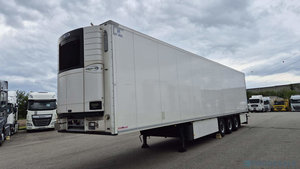 SCHMITZ CARGOBULL SKO 24/L - 13.4 FP60 COOL - mrazírenský návěs + diesel-ekektrický agregát CARRIER VECTOR 1550 - Chladírenský návěs: obrázek 2 SCHMITZ CARGOBULL SKO 24/L - 13.4 FP60 COOL - mrazírenský návěs + diesel-ekektrický agregát CARRIER VECTOR 1550 - Chladírenský návěs: obrázek 2