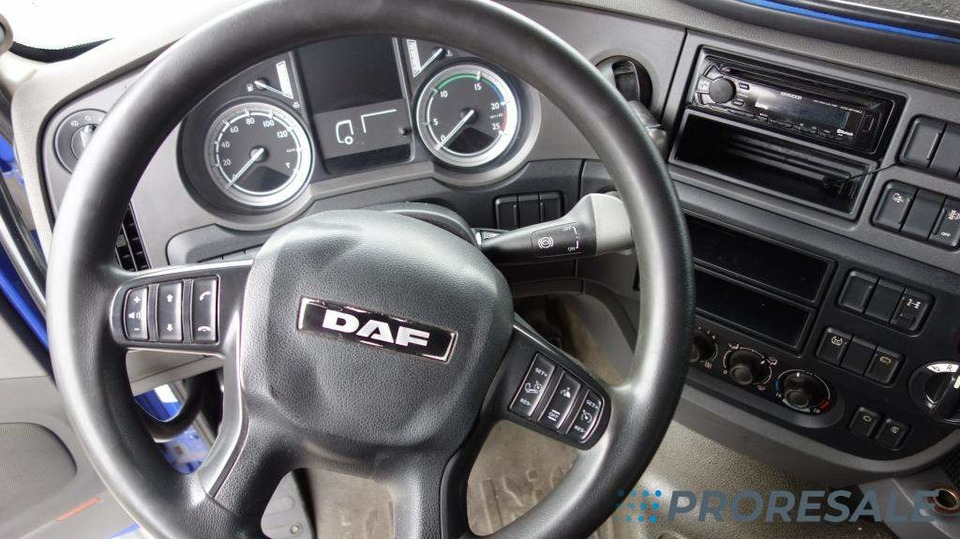 DAF XF 460 FT SC EURO 6 - Tahač: obrázek 4 DAF XF 460 FT SC EURO 6 - Tahač: obrázek 4