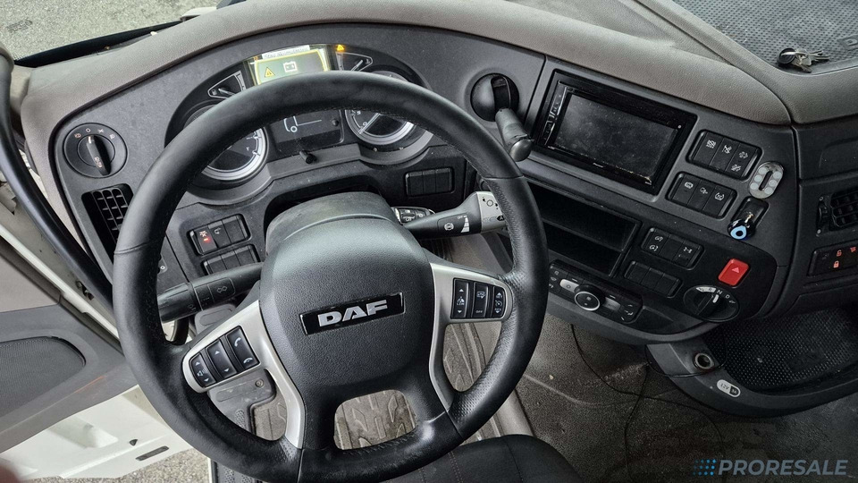 DAF XF 480 FT LOW DECK SSC EURO 6 - Tahač: obrázek 4 DAF XF 480 FT LOW DECK SSC EURO 6 - Tahač: obrázek 4