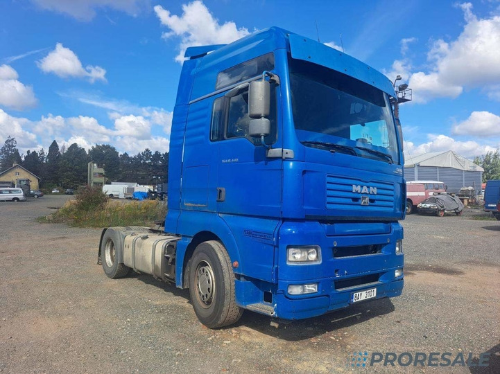 MAN TGA 18.440 4x2 BLS EURO 5 - Tahač: obrázek 1 MAN TGA 18.440 4x2 BLS EURO 5 - Tahač: obrázek 1