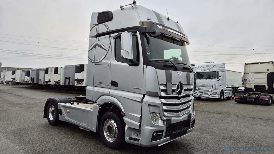 MERCEDES-BENZ ACTROS 1845 LS GIGA EURO 6 - Tahač: obrázek 1 MERCEDES-BENZ ACTROS 1845 LS GIGA EURO 6 - Tahač: obrázek 1