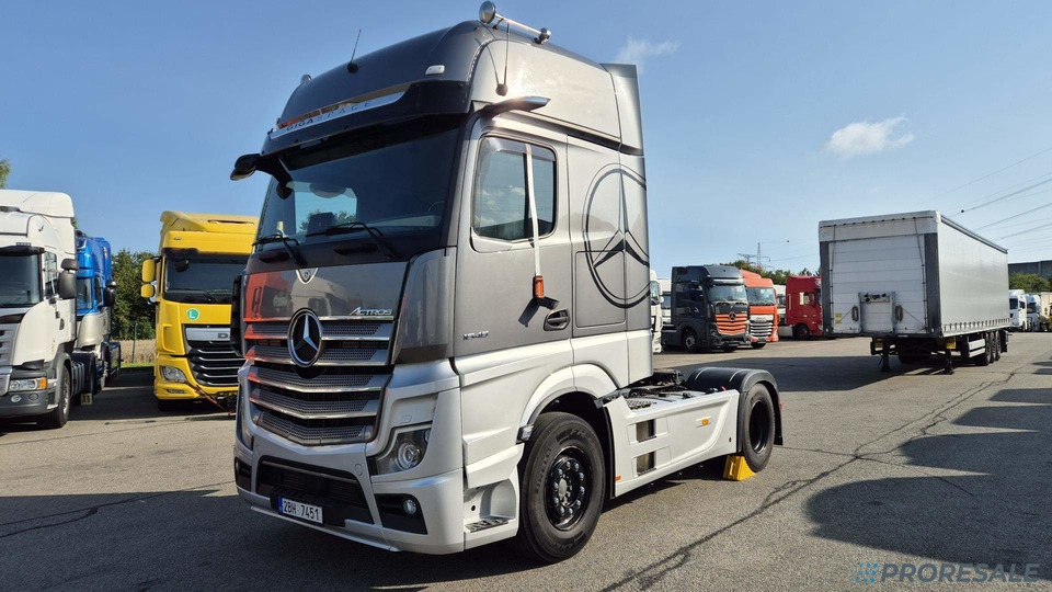 MERCEDES-BENZ ACTROS 1845 LS GIGA SPACE EURO 6 - Tahač: obrázek 2 MERCEDES-BENZ ACTROS 1845 LS GIGA SPACE EURO 6 - Tahač: obrázek 2
