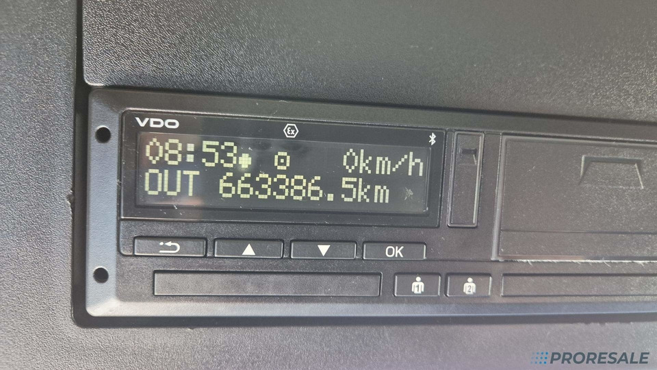 Tahač MERCEDES-BENZ ACTROS 1845 LS GIGA SPACE EURO 6: obrázek 9 Tahač MERCEDES-BENZ ACTROS 1845 LS GIGA SPACE EURO 6: obrázek 9