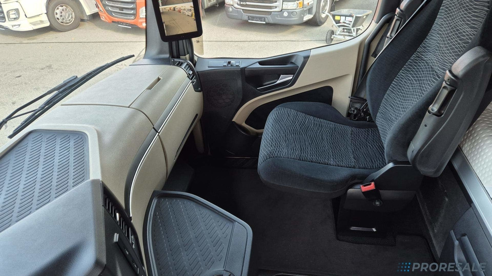 Tahač MERCEDES-BENZ ACTROS 1845 LS GIGA SPACE EURO 6: obrázek 6 Tahač MERCEDES-BENZ ACTROS 1845 LS GIGA SPACE EURO 6: obrázek 6