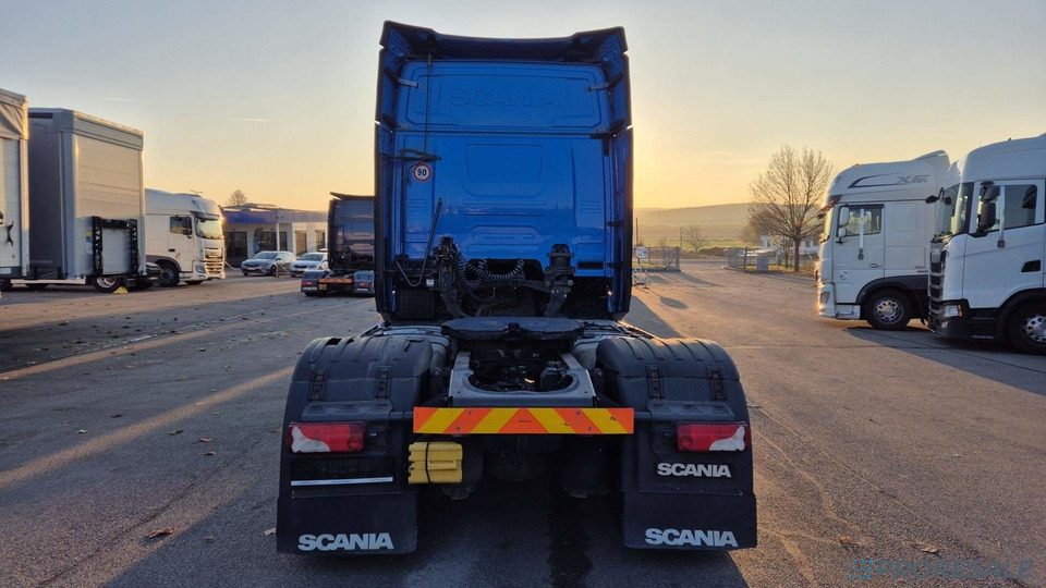 SCANIA R450 N323 NGS TOP LINE EURO 6 - Tahač: obrázek 3 SCANIA R450 N323 NGS TOP LINE EURO 6 - Tahač: obrázek 3