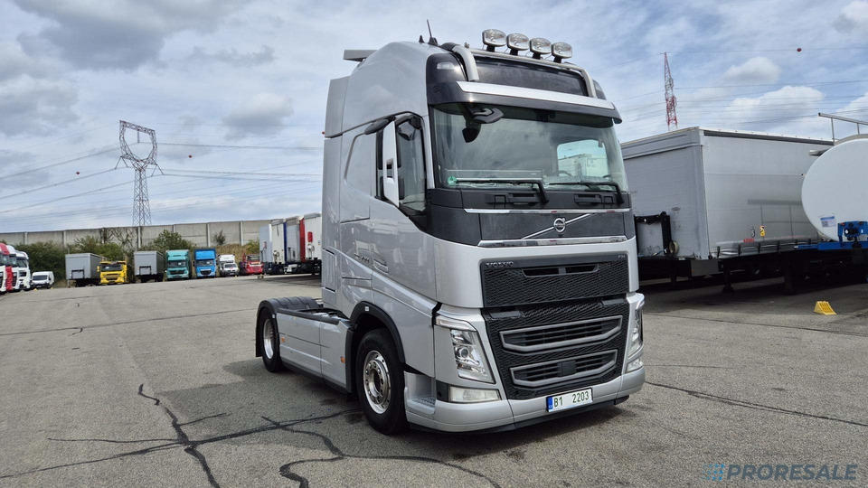 VOLVO FH 500 EURO 6 GLOBE XL - Tahač: obrázek 1 VOLVO FH 500 EURO 6 GLOBE XL - Tahač: obrázek 1
