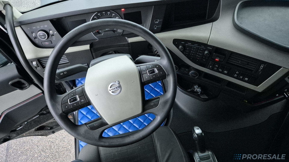 VOLVO FH 500 GLOBE XL EURO 6 - Tahač: obrázek 4 VOLVO FH 500 GLOBE XL EURO 6 - Tahač: obrázek 4