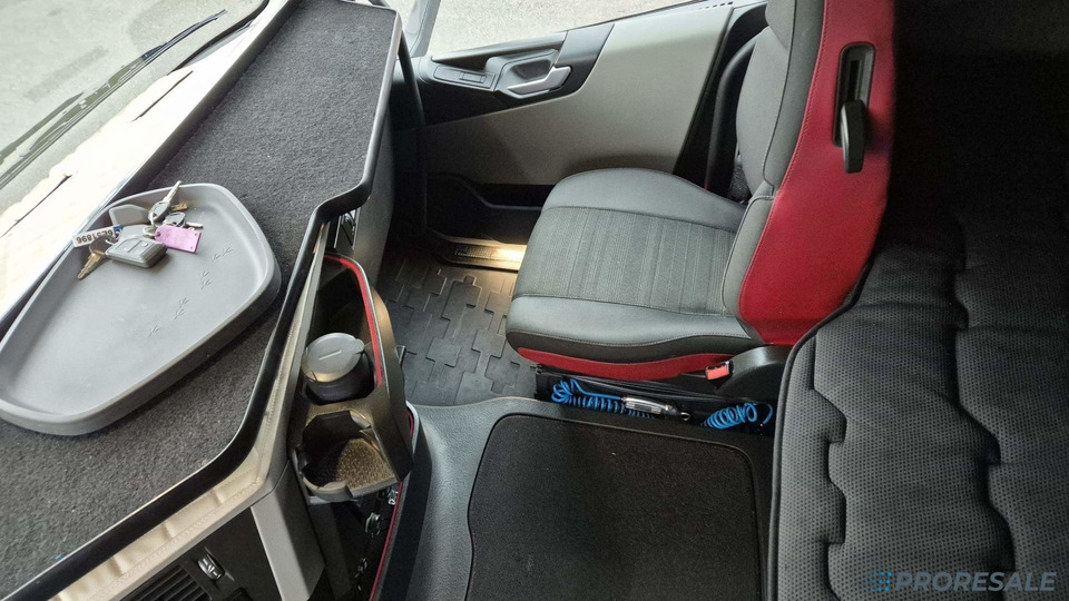 VOLVO FH 500 XL 4X2 EURO 6 - Tahač: obrázek 5 VOLVO FH 500 XL 4X2 EURO 6 - Tahač: obrázek 5