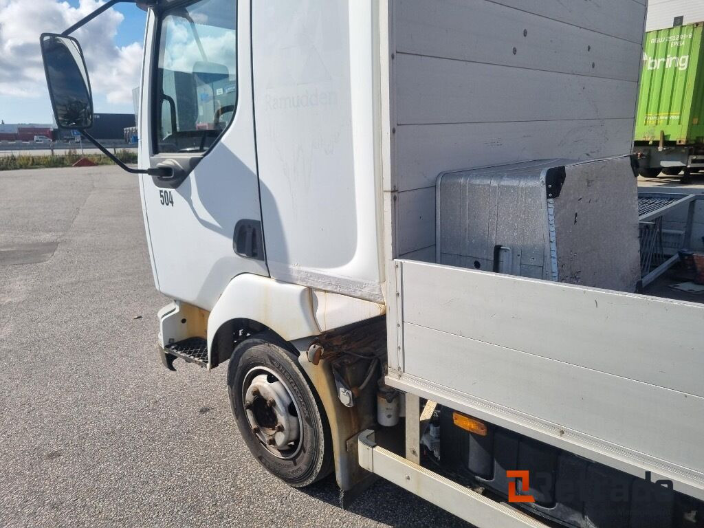 2003 lastebil RENAULT 180.08 (Rep objekt) - Nákladní automobil valníkový/ Plošinový: obrázek 3 2003 lastebil RENAULT 180.08 (Rep objekt) - Nákladní automobil valníkový/ Plošinový: obrázek 3