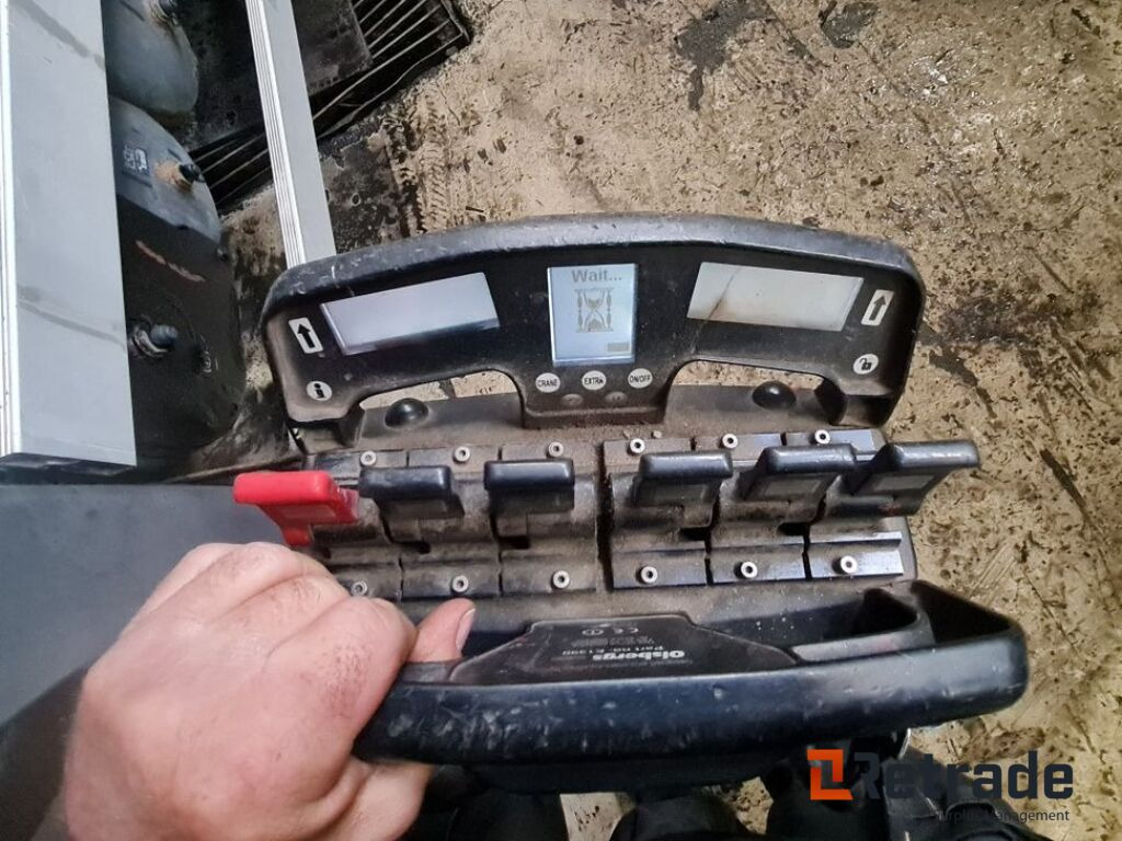 Nákladní automobil valníkový/ Plošinový, Auto s hydraulickou rukou 2010mod. VOLVO FM 400HK: obrázek 19 Nákladní automobil valníkový/ Plošinový, Auto s hydraulickou rukou 2010mod. VOLVO FM 400HK: obrázek 19