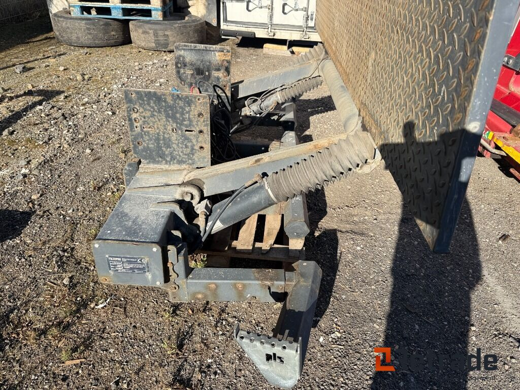 Bakgavellyft Zepro Z2000-135MA - Zvedací plošina: obrázek 5 Bakgavellyft Zepro Z2000-135MA - Zvedací plošina: obrázek 5