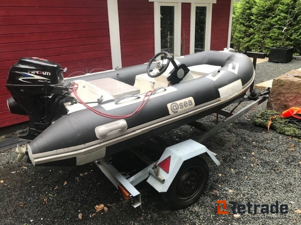 Båt H- Venus 290 med båttrailer - Jiná technika: obrázek 1 Båt H- Venus 290 med båttrailer - Jiná technika: obrázek 1