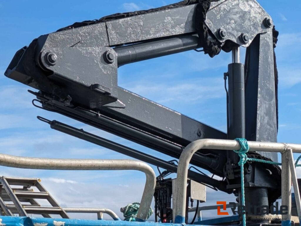 Working boat FEMRIS Katamaran - LK4568 - Jiná technika: obrázek 5 Working boat FEMRIS Katamaran - LK4568 - Jiná technika: obrázek 5