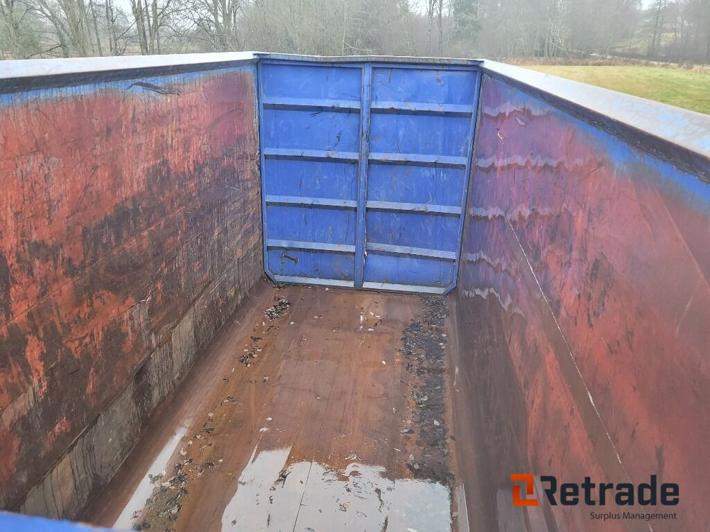 Lastväxlarflak / flisflak CMT ca 40 m3 - Hákový kontejner: obrázek 5 Lastväxlarflak / flisflak CMT ca 40 m3 - Hákový kontejner: obrázek 5