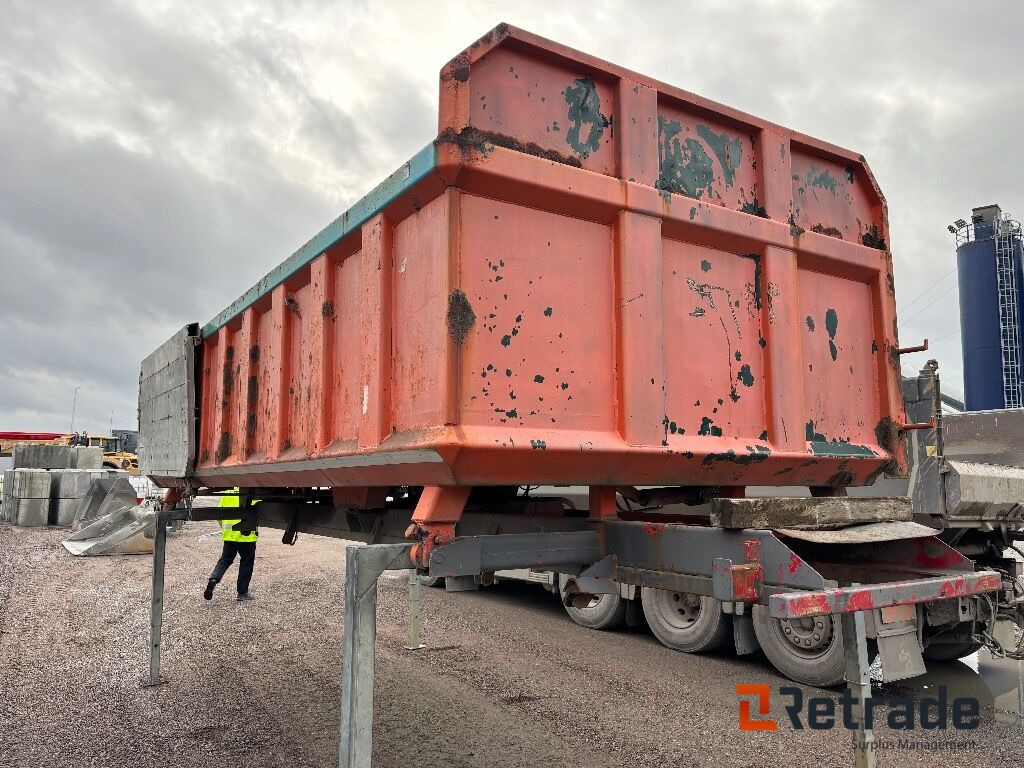 Laxo snabblås med tipp / Sidotipp - Sklápěcí nástavba: obrázek 4 Laxo snabblås med tipp / Sidotipp - Sklápěcí nástavba: obrázek 4