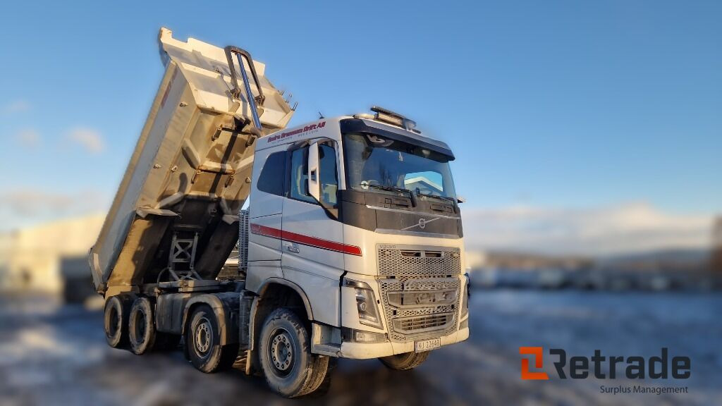 Robust og klar tippbil – Volvo FH16 650 8x4 med tipp og hengeropplegg - Sklápěč: obrázek 4 Robust og klar tippbil – Volvo FH16 650 8x4 med tipp og hengeropplegg - Sklápěč: obrázek 4
