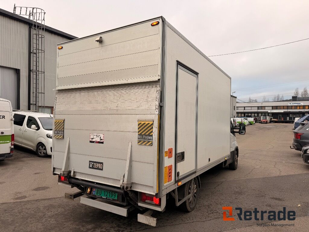 Skapbil IVECO 35S16 (parkert i Oslo) - Dodávka skřín: obrázek 5 Skapbil IVECO 35S16 (parkert i Oslo) - Dodávka skřín: obrázek 5