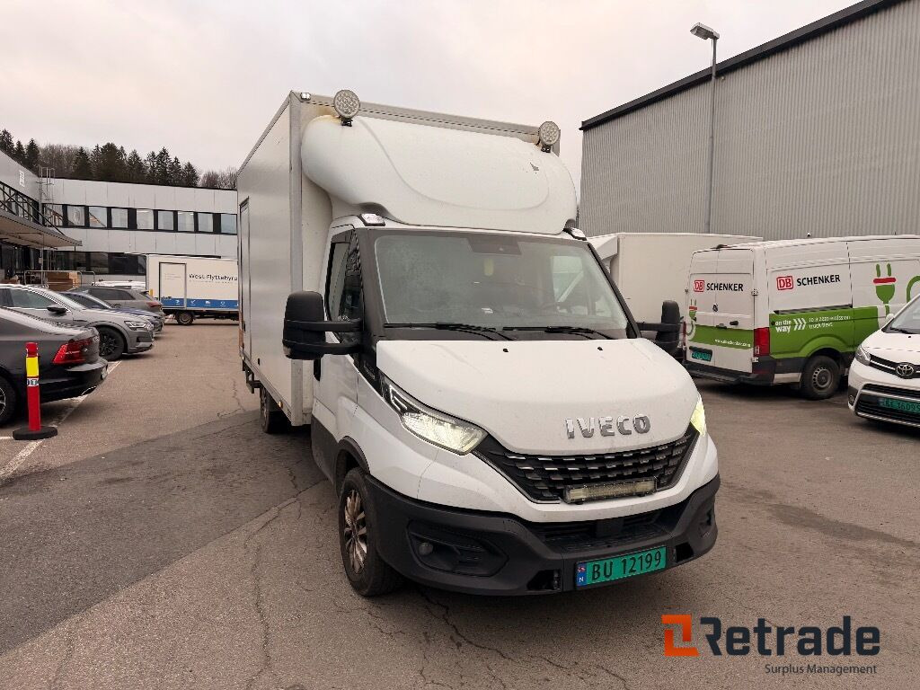 Skapbil IVECO 35S16 (parkert i Oslo) - Dodávka skřín: obrázek 3 Skapbil IVECO 35S16 (parkert i Oslo) - Dodávka skřín: obrázek 3