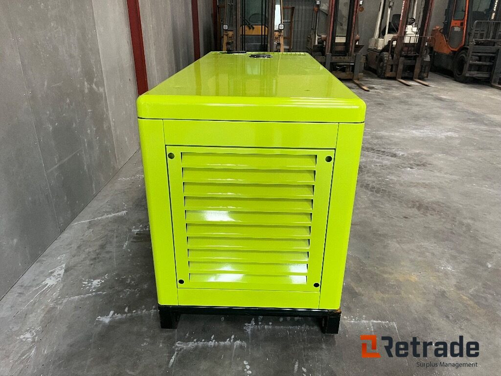 Generator Compal Power VG-R30 Generator - Stavební technika: obrázek 4 Generator Compal Power VG-R30 Generator - Stavební technika: obrázek 4