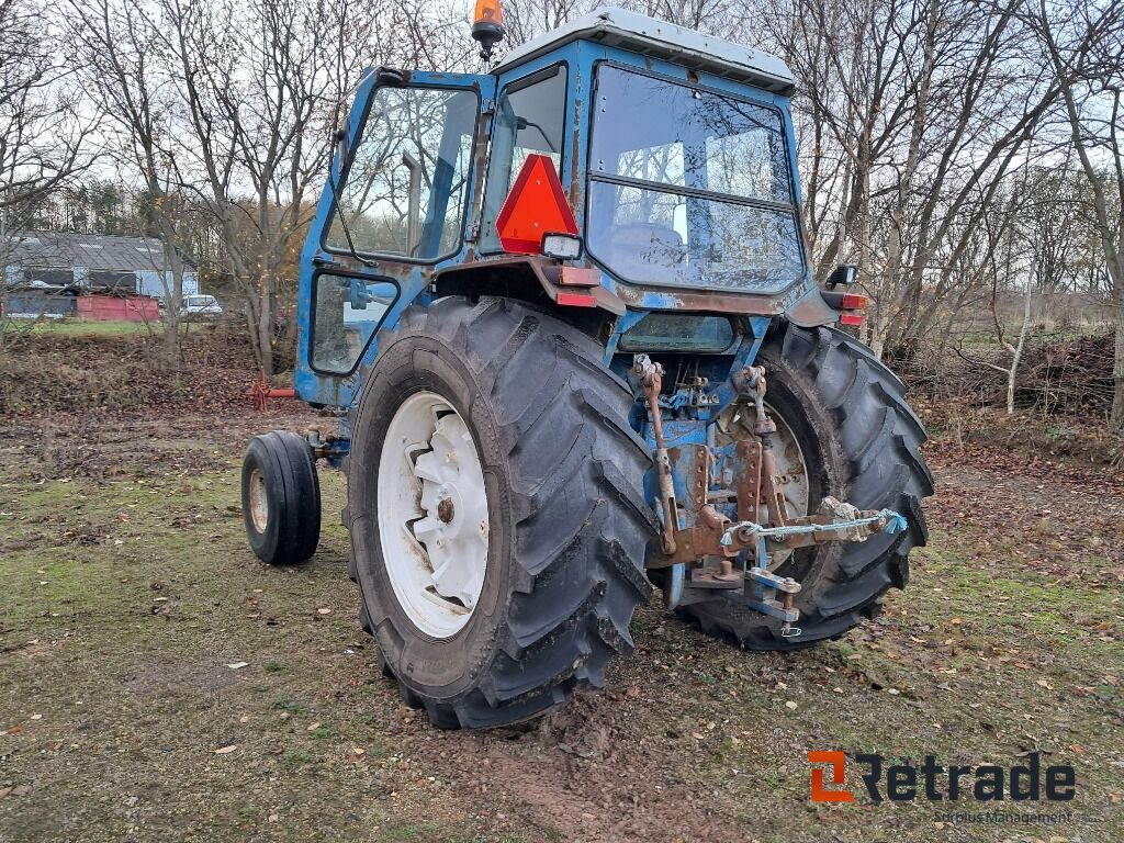 Traktor Ford Tw 15 2 hjulstrukken - Traktor: obrázek 4 Traktor Ford Tw 15 2 hjulstrukken - Traktor: obrázek 4