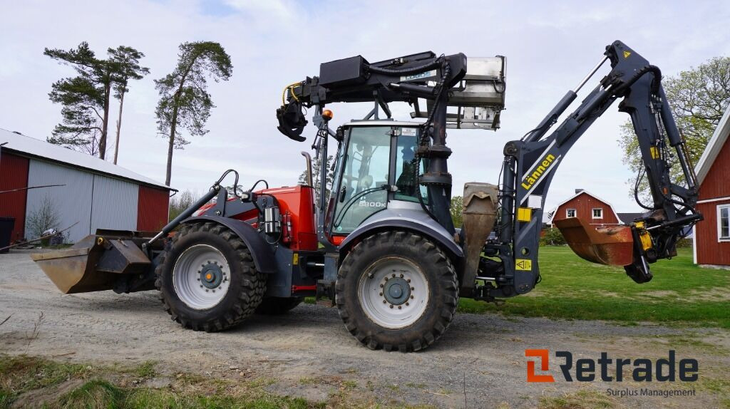 Traktorgrävare Lännen 8800 K Loggoslift - Rýpadlo-nakladač: obrázek 1 Traktorgrävare Lännen 8800 K Loggoslift - Rýpadlo-nakladač: obrázek 1