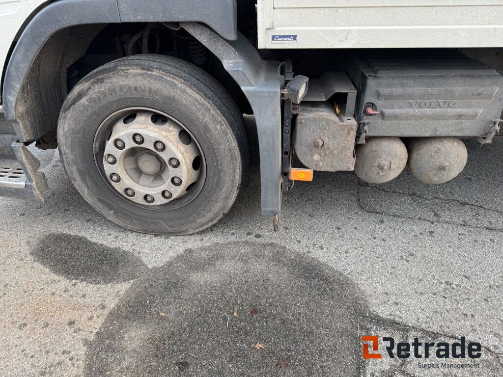 Skříňový nákladní auto VOLVO FM 330 4X2: obrázek 11