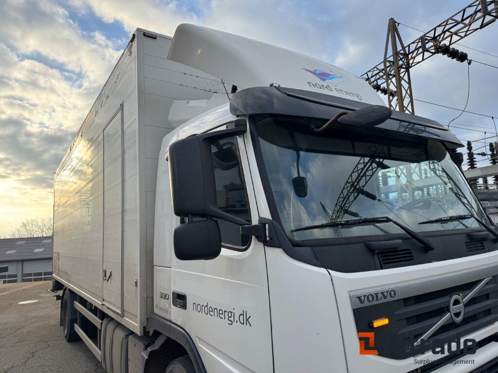 Skříňový nákladní auto VOLVO FM 330 4X2: obrázek 19