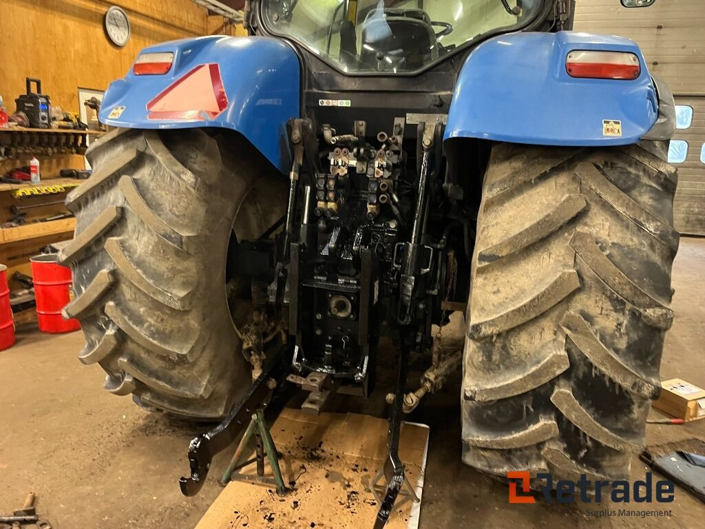 Zemědělská technika Traktor NEW HOLLAND T7050: obrázek 9 Zemědělská technika Traktor NEW HOLLAND T7050: obrázek 9