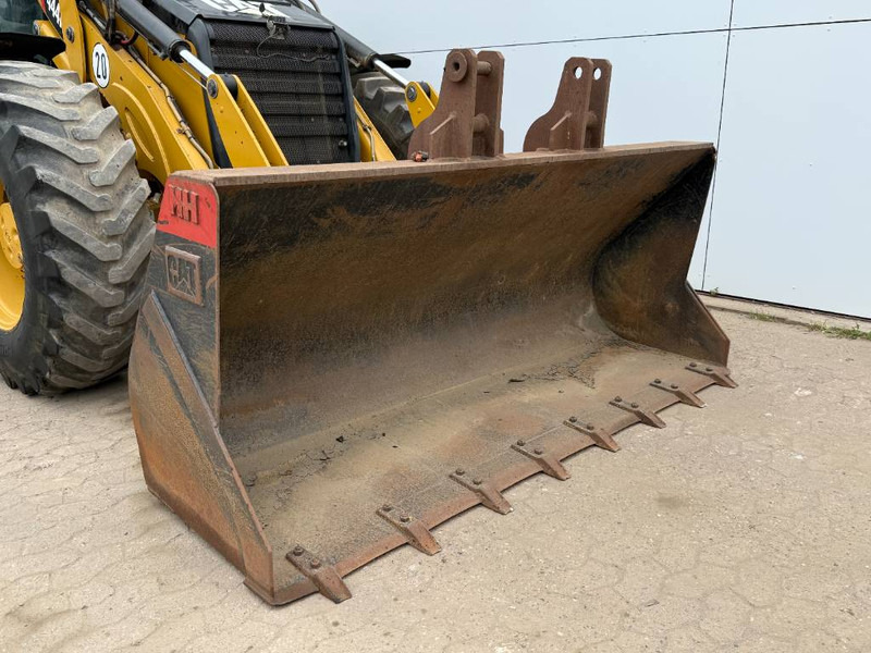 Rýpadlo-nakladač Cat 444F - 4x4x4 / Telescopic Boom / Hammer Lines: obrázek 18