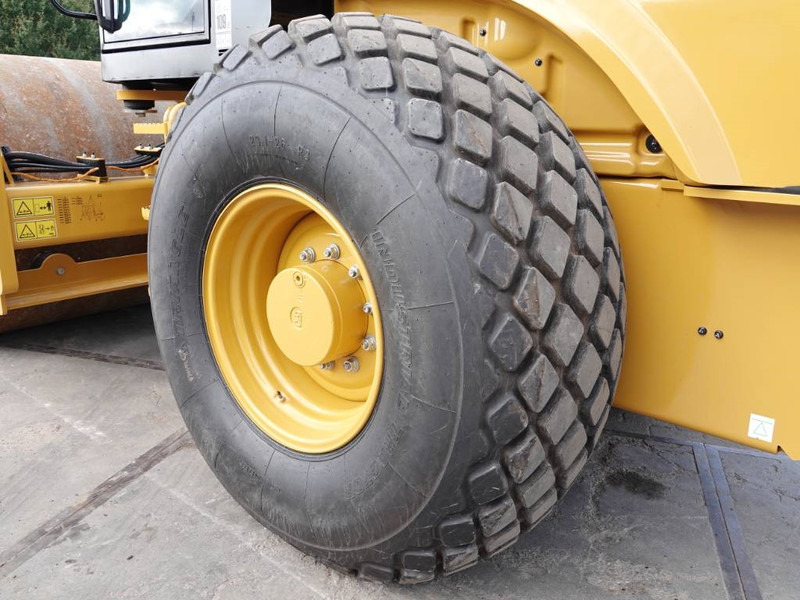 Válec Cat CS66B - CE Certified / Low Hours: obrázek 15