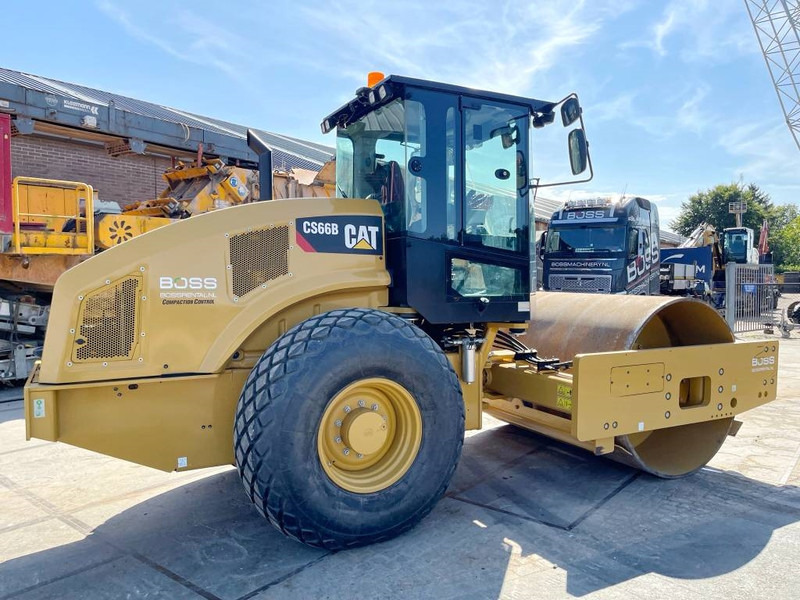 Cat CS66B - CE Certified / Low Hours - Válec: obrázek 5 Cat CS66B - CE Certified / Low Hours - Válec: obrázek 5