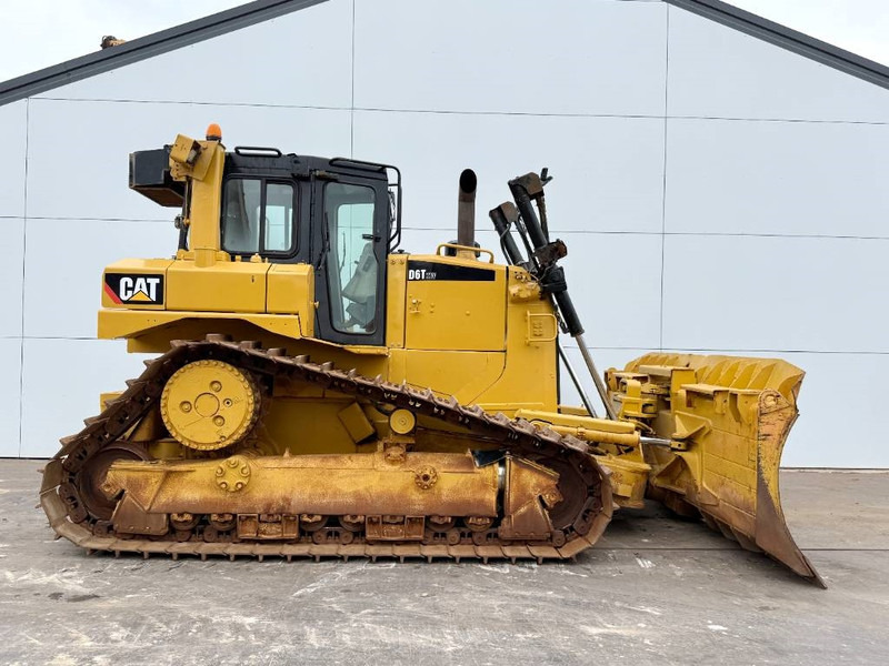 Cat D6T XW - 6 Way Blade / CE + EPA / Airco - Buldozer: obrázek 5 Cat D6T XW - 6 Way Blade / CE + EPA / Airco - Buldozer: obrázek 5