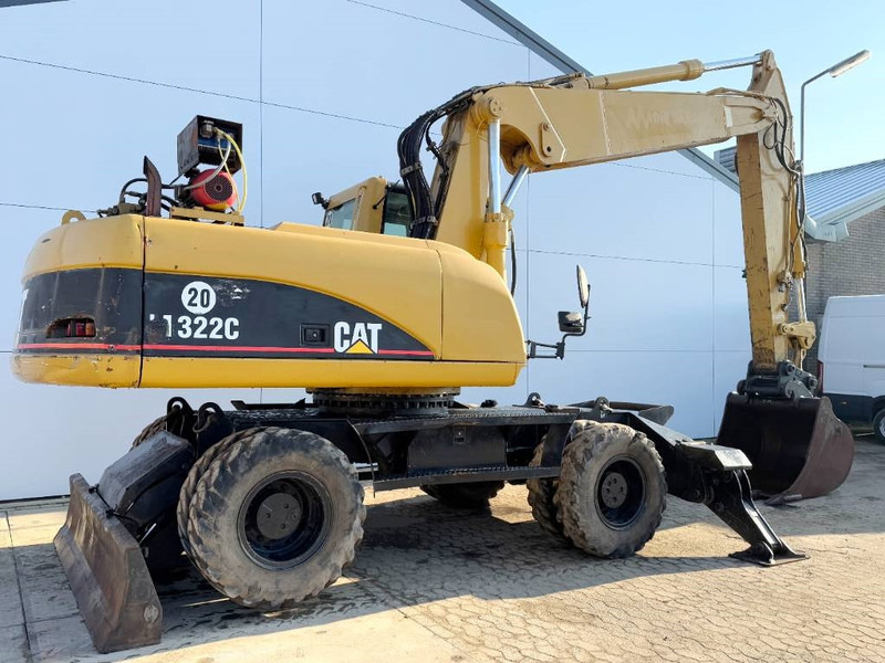 Cat M322C - German Machine / Triple Boom - Kolesové rýpadlo: obrázek 5 Cat M322C - German Machine / Triple Boom - Kolesové rýpadlo: obrázek 5