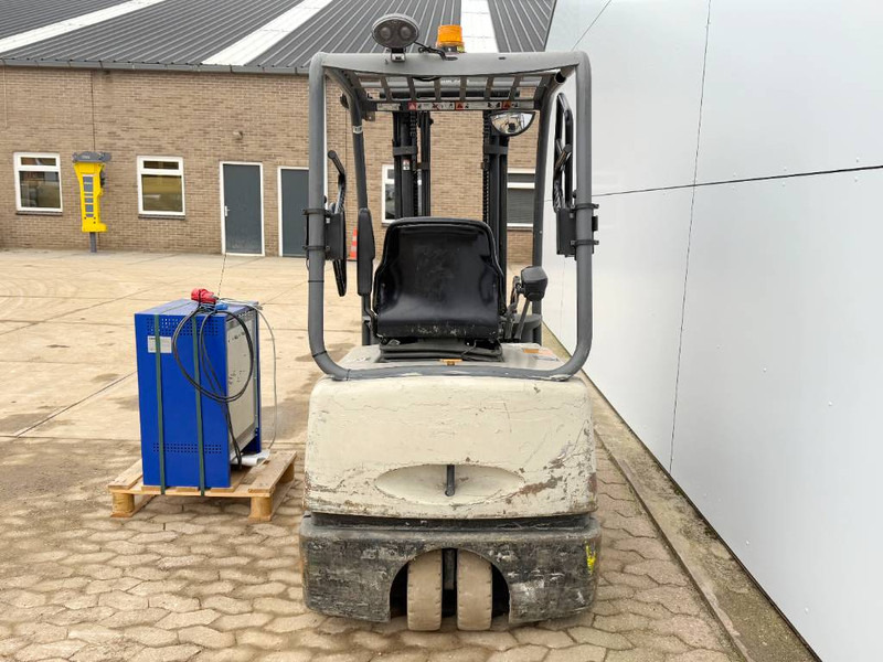 Crown SC4240-1.6 - Duplex / Side Shift / Dutch Machine - Elektrický vysokozdvižný vozík: obrázek 4 Crown SC4240-1.6 - Duplex / Side Shift / Dutch Machine - Elektrický vysokozdvižný vozík: obrázek 4