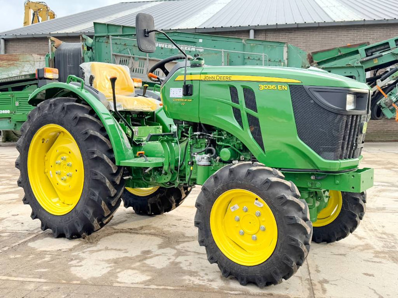 John Deere 3036EN 4WD - New / Unused / 2024 / 36hp - Traktor: obrázek 5 John Deere 3036EN 4WD - New / Unused / 2024 / 36hp - Traktor: obrázek 5
