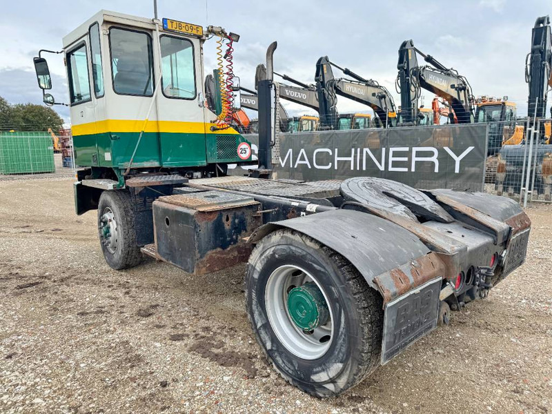 Kalmar PT122 - Top Condition / Cummins Engine - Terminálový traktor: obrázek 3 Kalmar PT122 - Top Condition / Cummins Engine - Terminálový traktor: obrázek 3