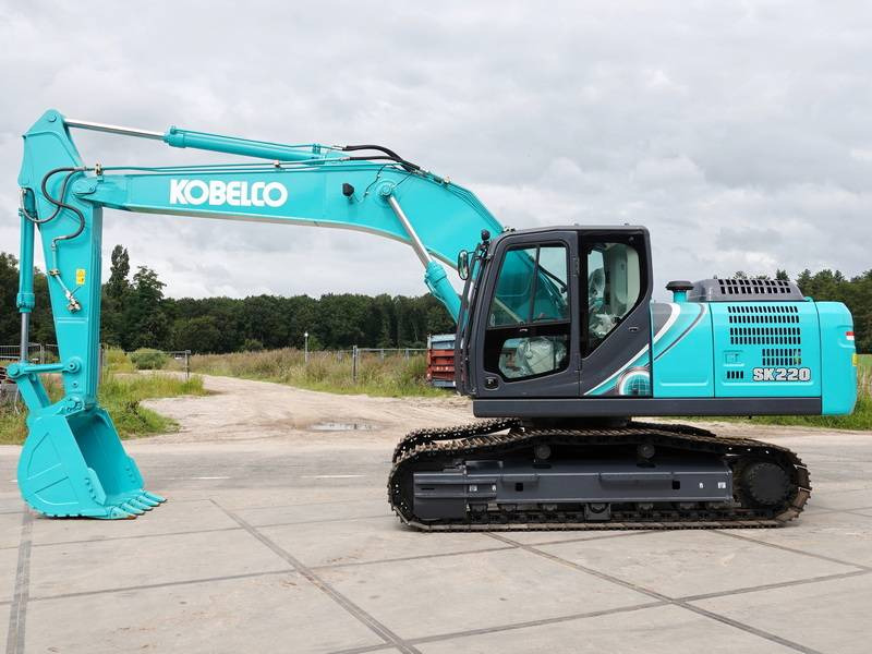 Kobelco Only 1 left SK220 New Special offer €72500,- - Pásové rýpadlo: obrázek 1 Kobelco Only 1 left SK220 New Special offer €72500,- - Pásové rýpadlo: obrázek 1