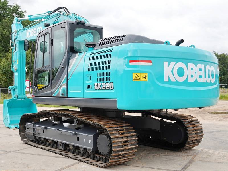 Kobelco Only 1 left SK220 New Special offer €72500,- - Pásové rýpadlo: obrázek 3 Kobelco Only 1 left SK220 New Special offer €72500,- - Pásové rýpadlo: obrázek 3
