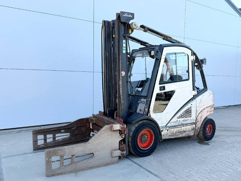 Linde H35D - German Machine Side Shift Fork Positioners - Dieselový vysokozdvižný vozík: obrázek 1 Linde H35D - German Machine Side Shift Fork Positioners - Dieselový vysokozdvižný vozík: obrázek 1
