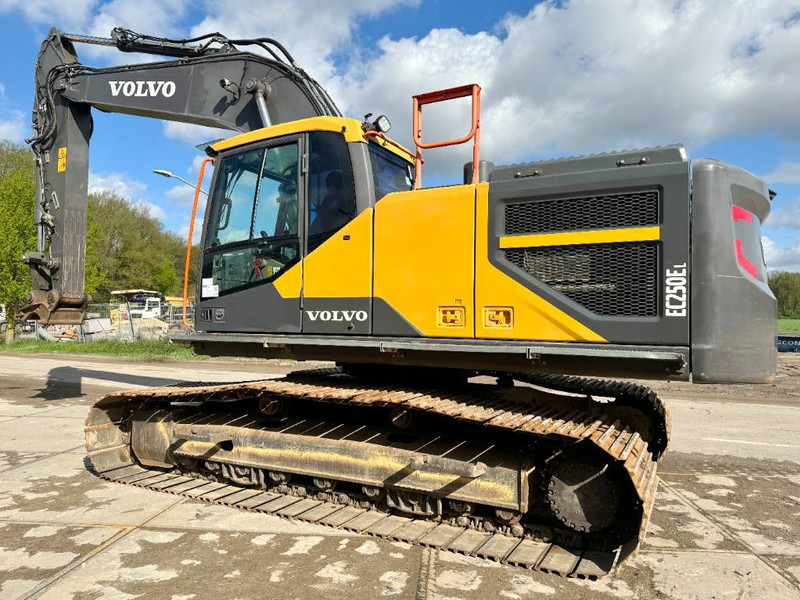 Volvo EC250EL - Hamer Lines / Quick Coupler - Pásové rýpadlo: obrázek 3 Volvo EC250EL - Hamer Lines / Quick Coupler - Pásové rýpadlo: obrázek 3