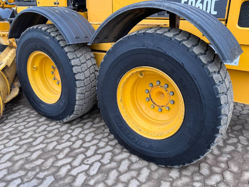 Grejdr Volvo G960C - 4.88m Blade / EPA Certified / Camera: obrázek 17
