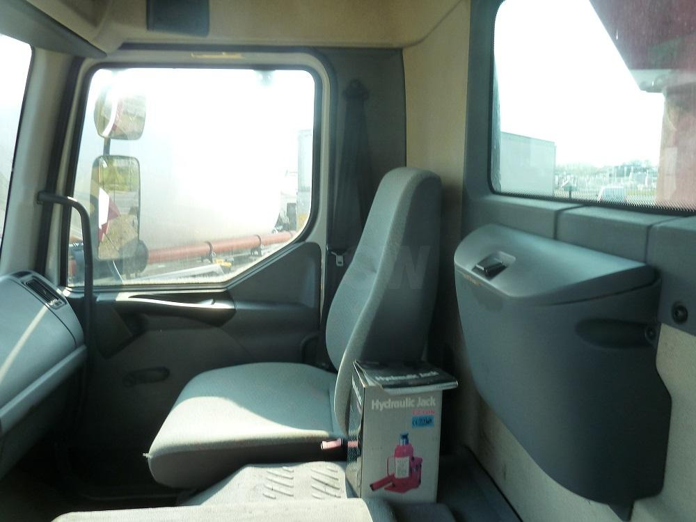Renault Kerax 420 DCI - Sklápěč: obrázek 3 Renault Kerax 420 DCI - Sklápěč: obrázek 3