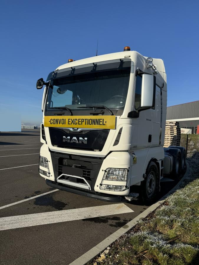 MAN TGX 33.640 - Tahač: obrázek 1 MAN TGX 33.640 - Tahač: obrázek 1