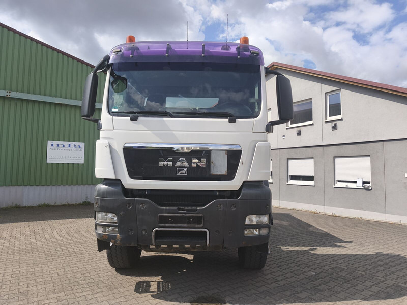 MAN MAN TGS 26.440 Kipper 6x6 Bordmatik Rollplane AHK Euro 5 - Sklápěč: obrázek 4 MAN MAN TGS 26.440 Kipper 6x6 Bordmatik Rollplane AHK Euro 5 - Sklápěč: obrázek 4